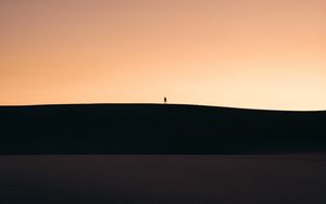 Preview wallpaper silhouette, alone, desert, moon, twilight, minimalism