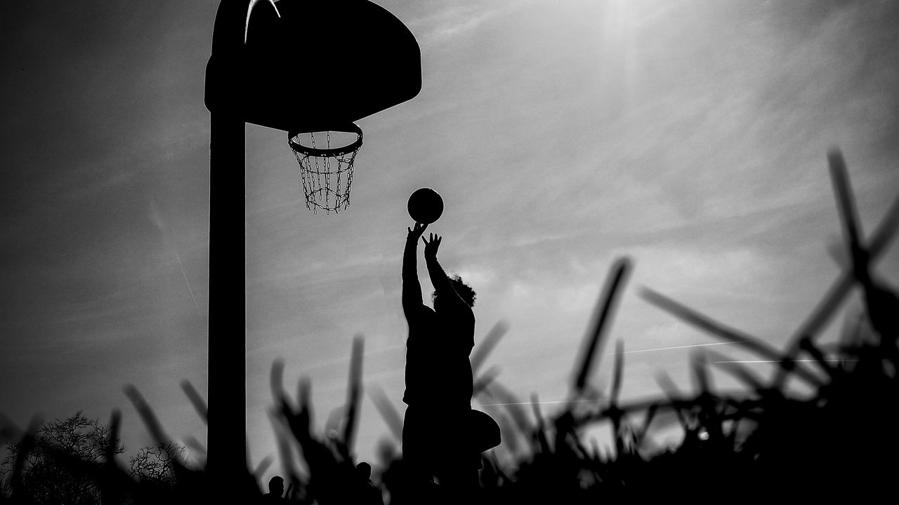 Wallpaper silhouette, ball, basketball hoop, basketball, black and white