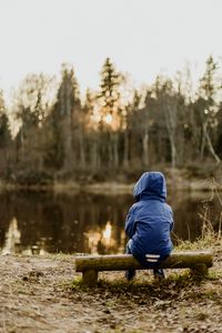 Preview wallpaper silhouette, bench, lake, forest, sunset