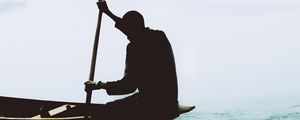 Preview wallpaper silhouette, boat, paddle, lonely, loneliness