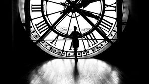 Preview wallpaper silhouette, clock, light, black and white, black