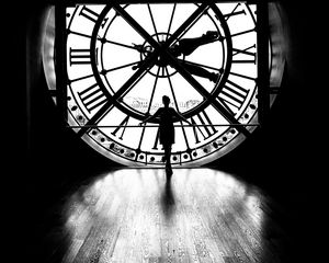 Preview wallpaper silhouette, clock, light, black and white, black