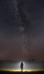 Preview wallpaper silhouette, dark, alone, night, starry sky