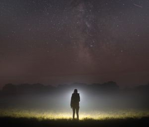 Preview wallpaper silhouette, dark, alone, night, starry sky