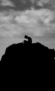 Preview wallpaper silhouette, dark, alone, rock