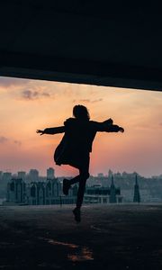 Preview wallpaper silhouette, dark, bounce, twilight, buildings