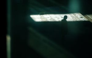 Preview wallpaper silhouette, dark, street, night