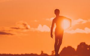 Preview wallpaper silhouette, dark, sunset, sun, bright