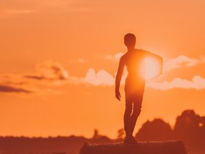 Preview wallpaper silhouette, dark, sunset, sun, bright