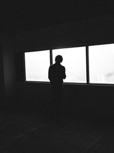 Preview wallpaper silhouette, dark, window, bw