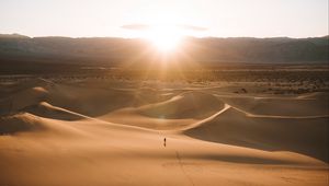 Preview wallpaper silhouette, desert, dunes, sand, rays
