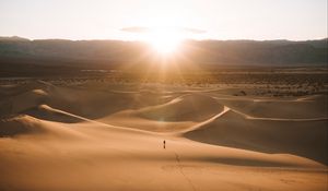 Preview wallpaper silhouette, desert, dunes, sand, rays