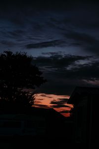 Preview wallpaper silhouette, dusk, branches, house