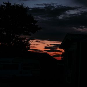 Preview wallpaper silhouette, dusk, branches, house