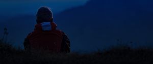 Preview wallpaper silhouette, evening, loneliness, nature, horizon, blur