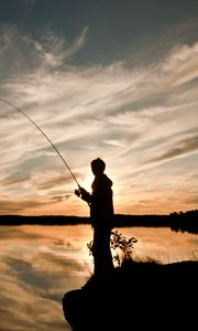 Preview wallpaper silhouette, fisherman, fishing rod, fishing, lake, dark