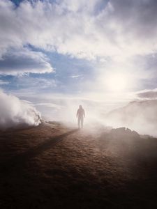 Preview wallpaper silhouette, fog, clouds, sunlight, lonely