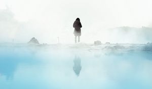 Preview wallpaper silhouette, fog, loneliness, snow, lake