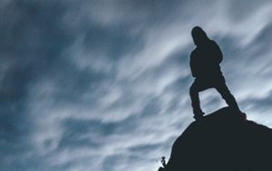 Preview wallpaper silhouette, hill, dark, shape, twilight