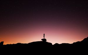 Preview wallpaper silhouette, lonely, loneliness, starry sky