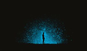 Preview wallpaper silhouette, man, night, shine, light
