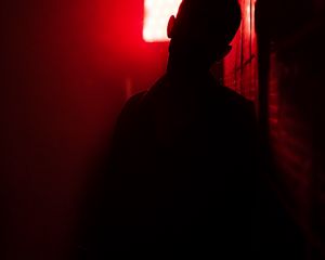 Preview wallpaper silhouette, man, shadow