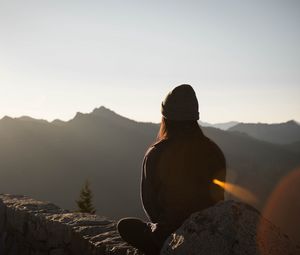 Preview wallpaper silhouette, mountains, solitude, loneliness, girl