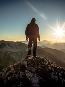 Preview wallpaper silhouette, mountains, sunlight, peaks, dawn, glare