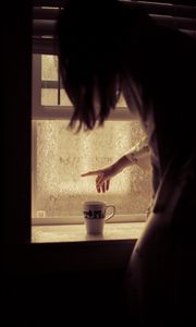 Preview wallpaper silhouette, mug, window, dark, wet