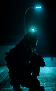 Preview wallpaper silhouette, night, lantern, dark