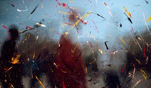 Preview wallpaper silhouette, paint, distortion, splashes, blur