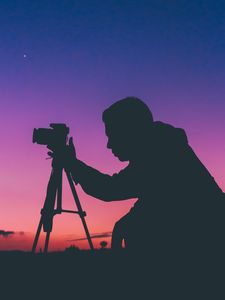 Preview wallpaper silhouette, photographer, person, camera, sunset