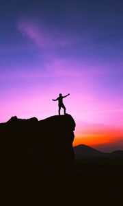 Preview wallpaper silhouette, rock, dark, alone
