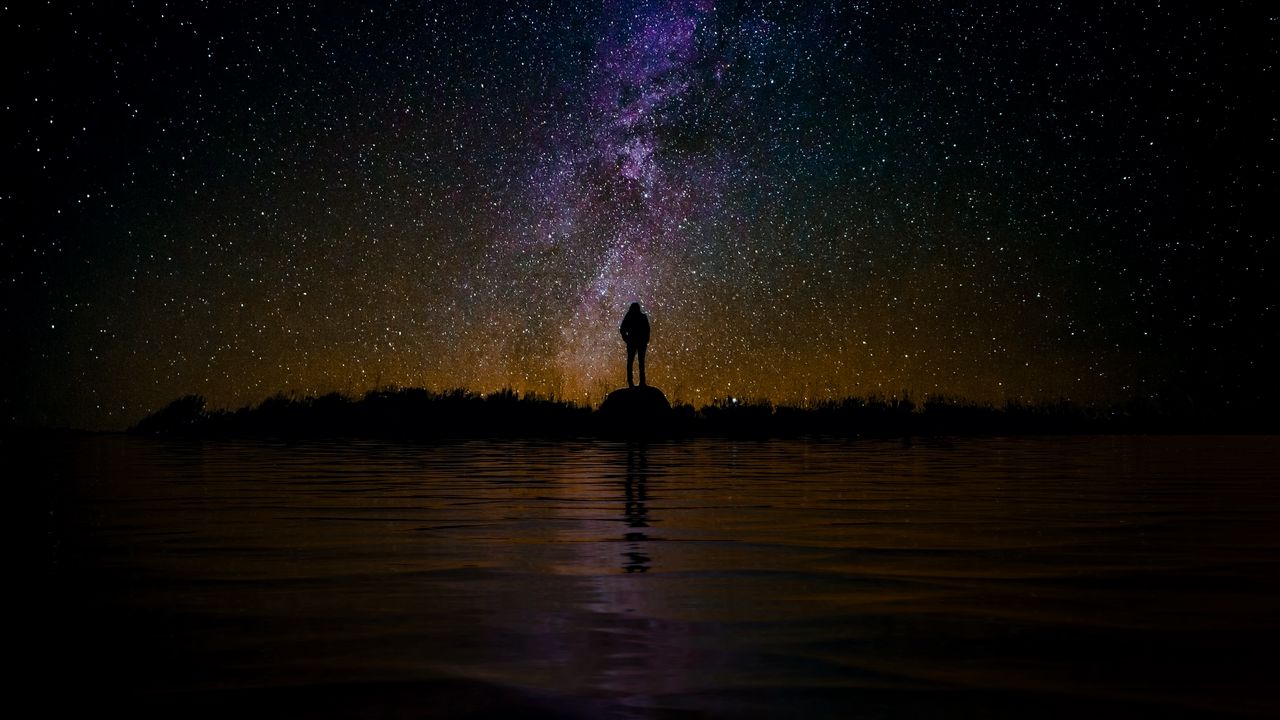 Wallpaper silhouette, starry sky, night, reflection, loneliness, solitude