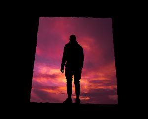 Preview wallpaper silhouette, sunset, lonely, loneliness