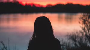 Preview wallpaper silhouette, sunset, river, horizon, sky