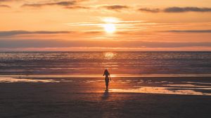 Preview wallpaper silhouette, sunset, sea, coast, horizon, lonely
