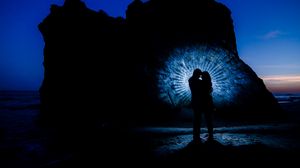 Preview wallpaper silhouettes, couple, love, rock, island