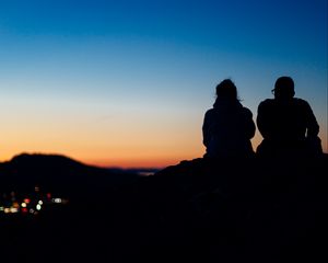 Preview wallpaper silhouettes, dark, twilight, evening, sunset