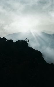 Preview wallpaper silhouettes, friends, hike, mountains, dark