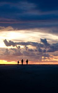 Preview wallpaper silhouettes, horizon, sunset, clouds, saint-jean-cap-ferrat, france