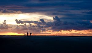 Preview wallpaper silhouettes, horizon, sunset, clouds, saint-jean-cap-ferrat, france