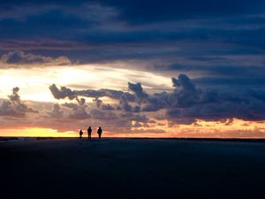 Preview wallpaper silhouettes, horizon, sunset, clouds, saint-jean-cap-ferrat, france