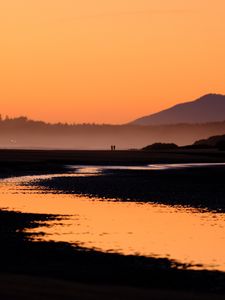 Preview wallpaper silhouettes, river, mountains, twilight, dark