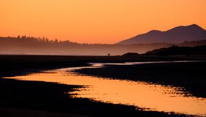 Preview wallpaper silhouettes, river, mountains, twilight, dark