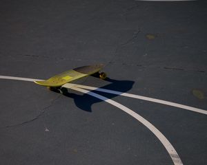 Preview wallpaper skate, playground, shadow