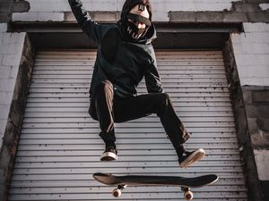 Preview wallpaper skate, skateboarder, skateboarding, mask