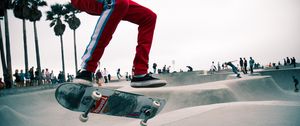 Preview wallpaper skate, skater, jump, trick, skate park, venice, los angeles, trendy