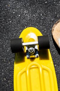 Preview wallpaper skate, wheels, yellow