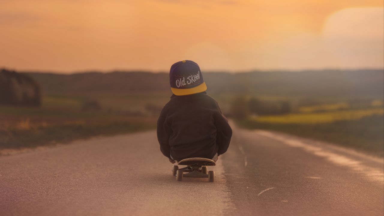 Wallpaper skateboard, child, fog